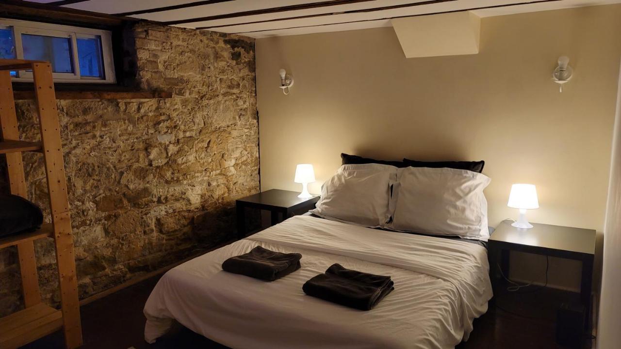 Cozy Downtown Private Rooms Near Ago 多伦多 外观 照片